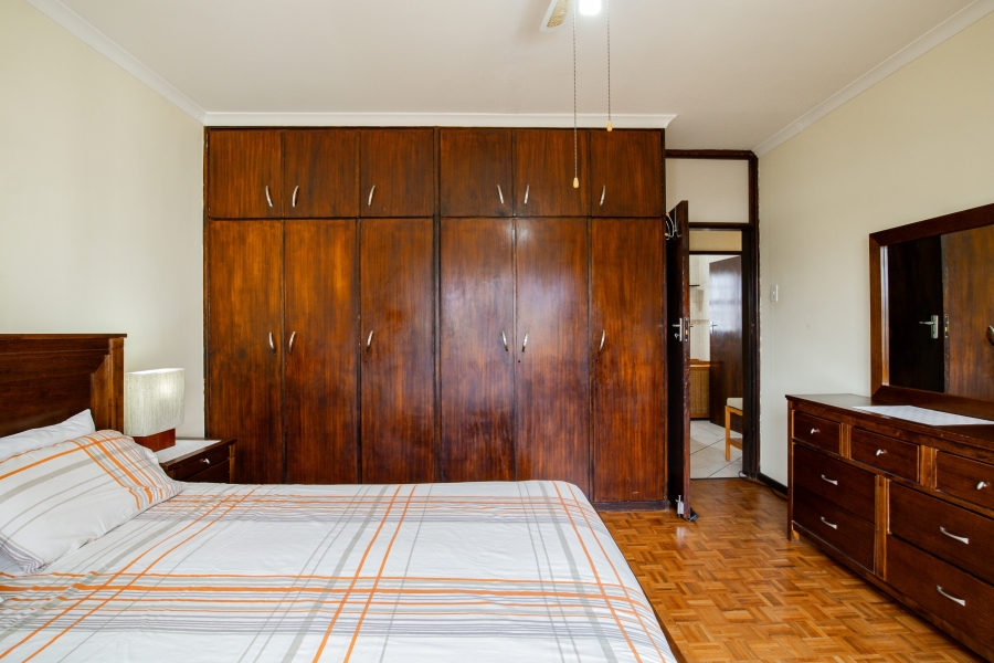 To Let 2 Bedroom Property for Rent in Claremont Western Cape